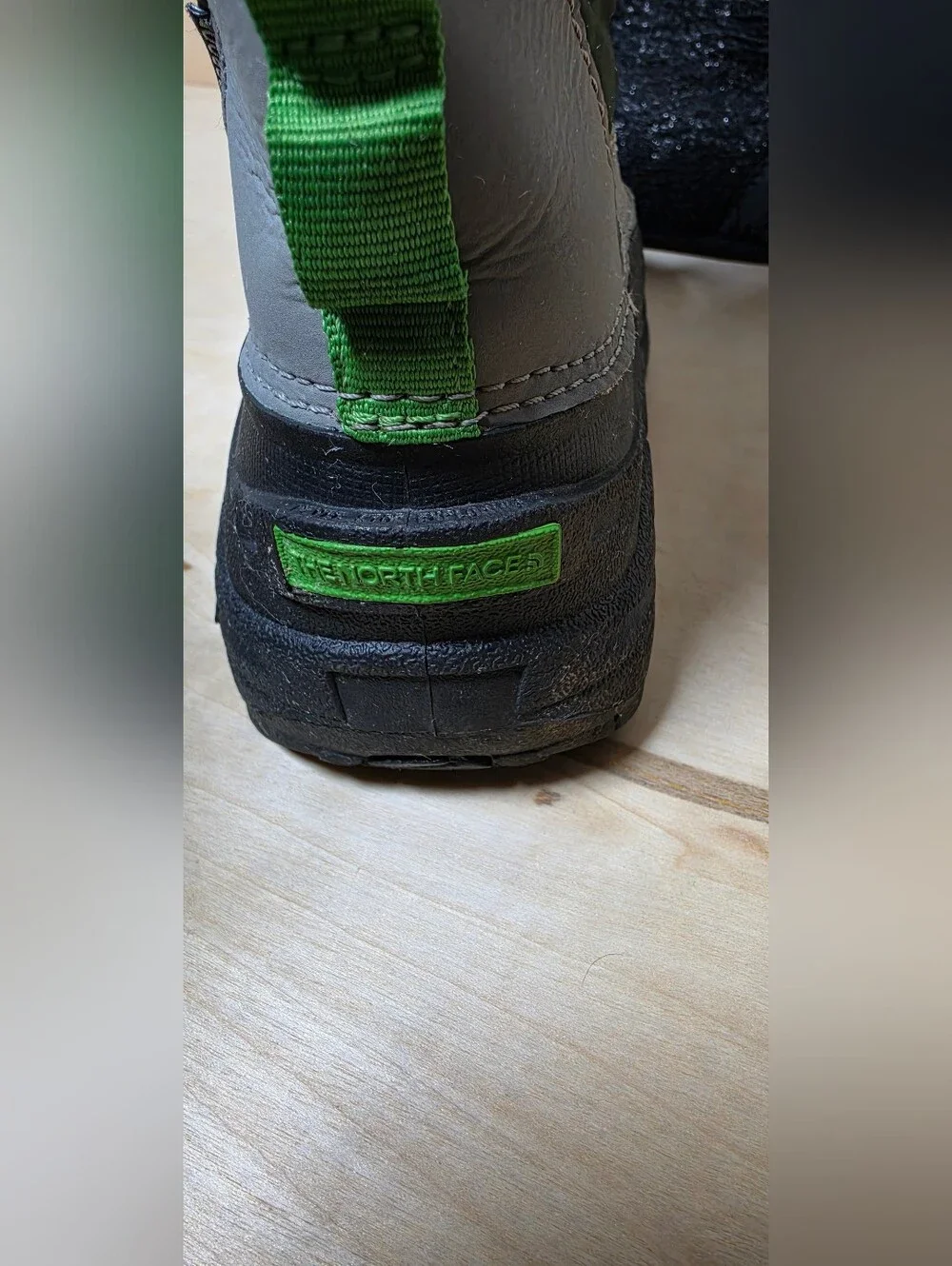 The North Face Kids' Alpenglow Winter Boots